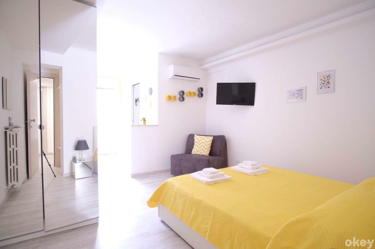 Charme & Chic Studios - Bari Centro Exterior photo
